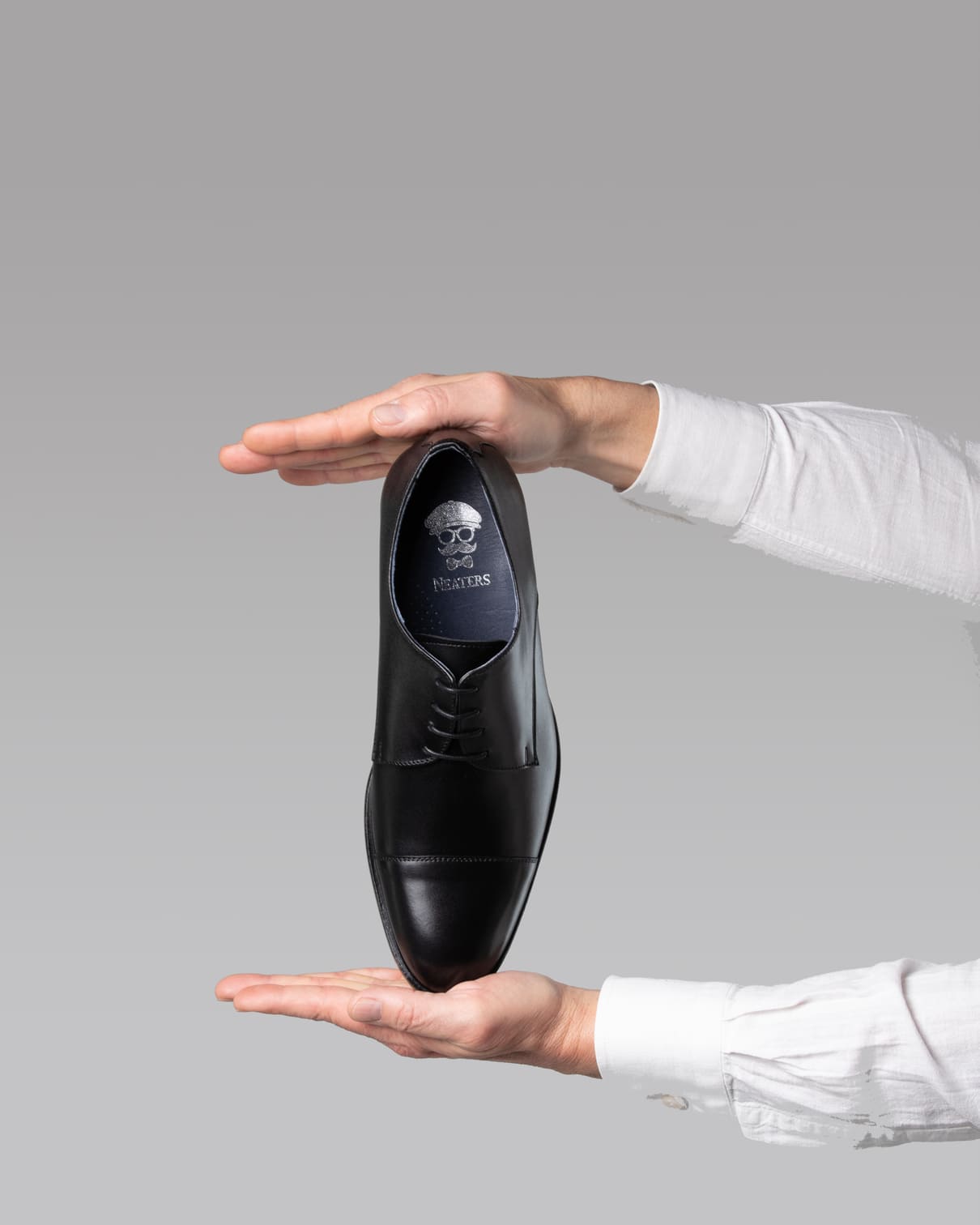 Was black Derby shoe