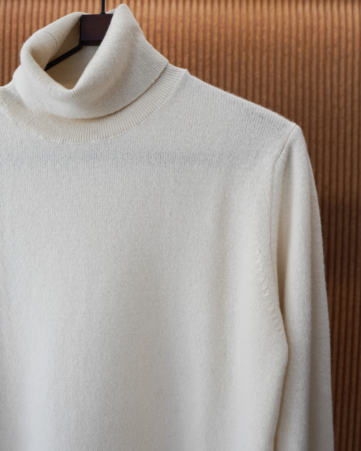 Jersey Crudo Lana Lambswool Cuello Alto