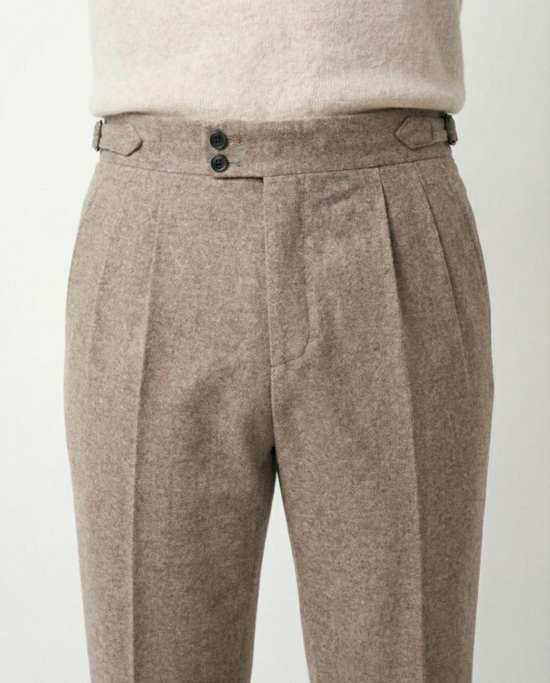 Pantalón Espiga Marrón Claro Pinzas 2 Botones