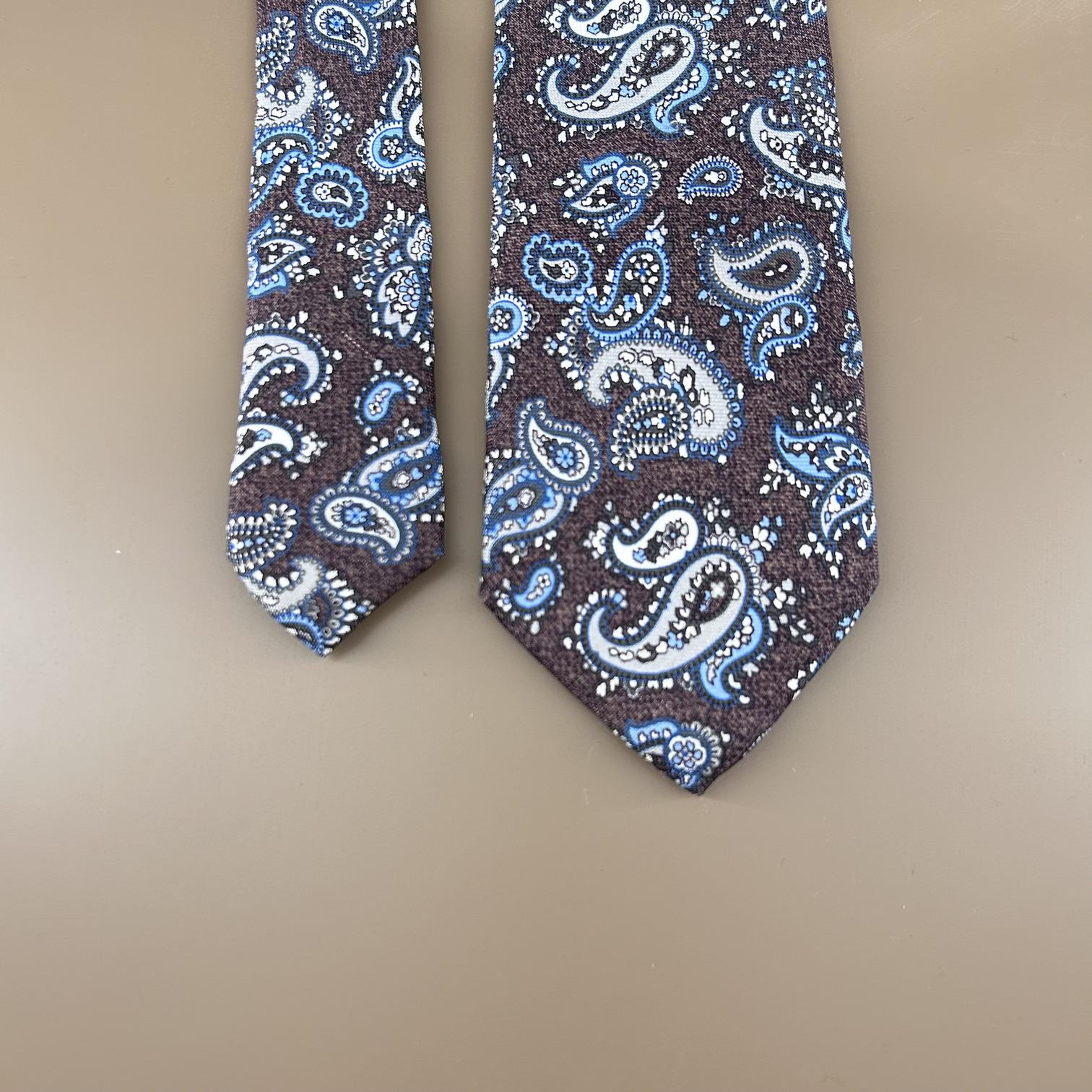 Brown paisley silk tie in blue/grey