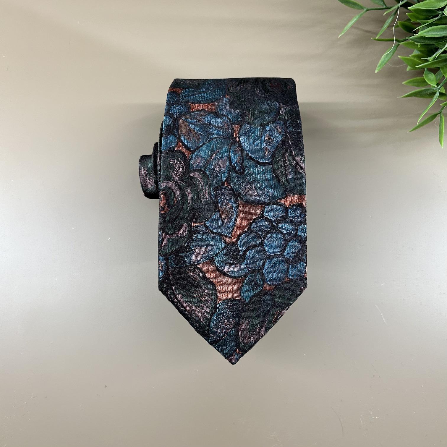 Ochre tie with green and turquoise roses