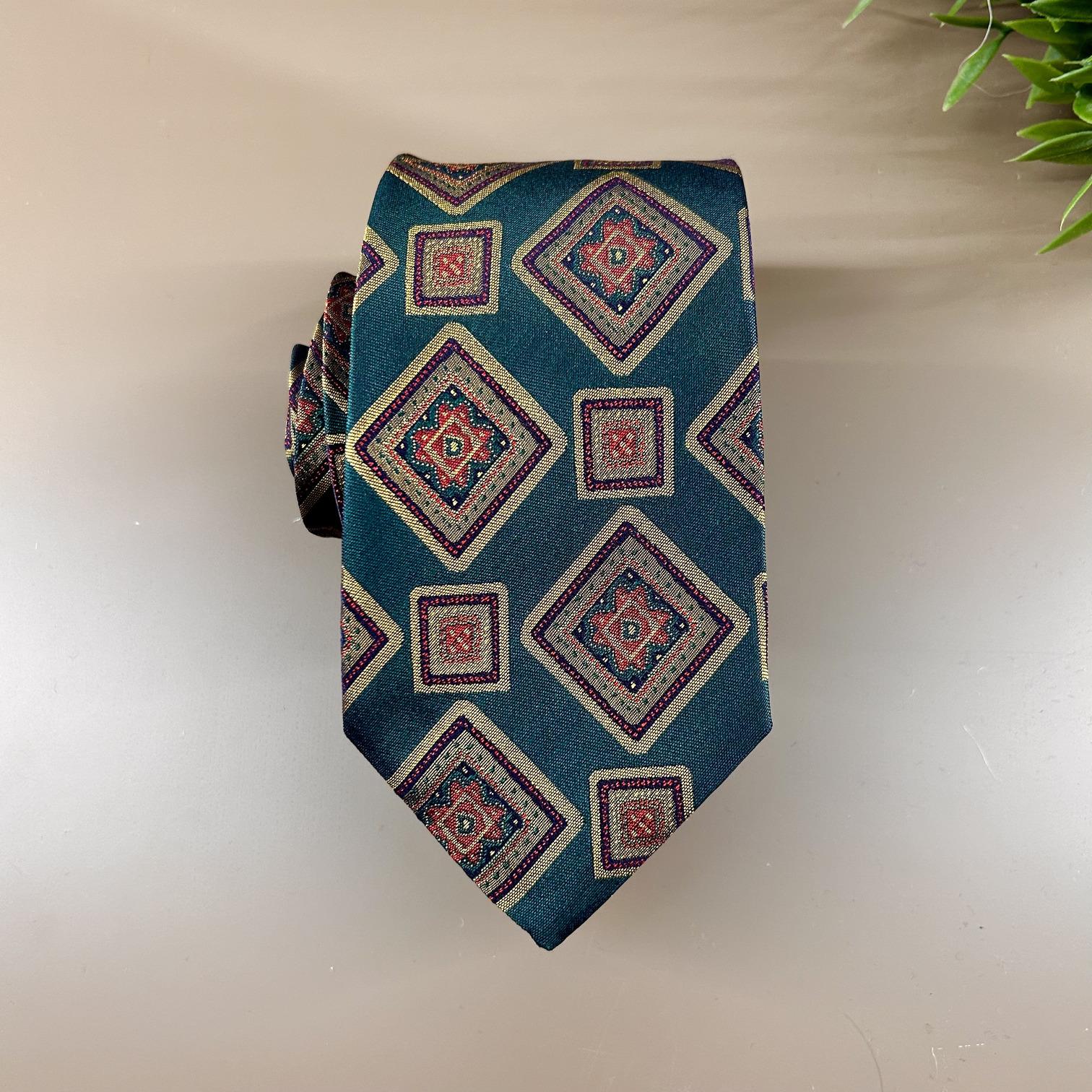 Vintage green tie with old gold squares