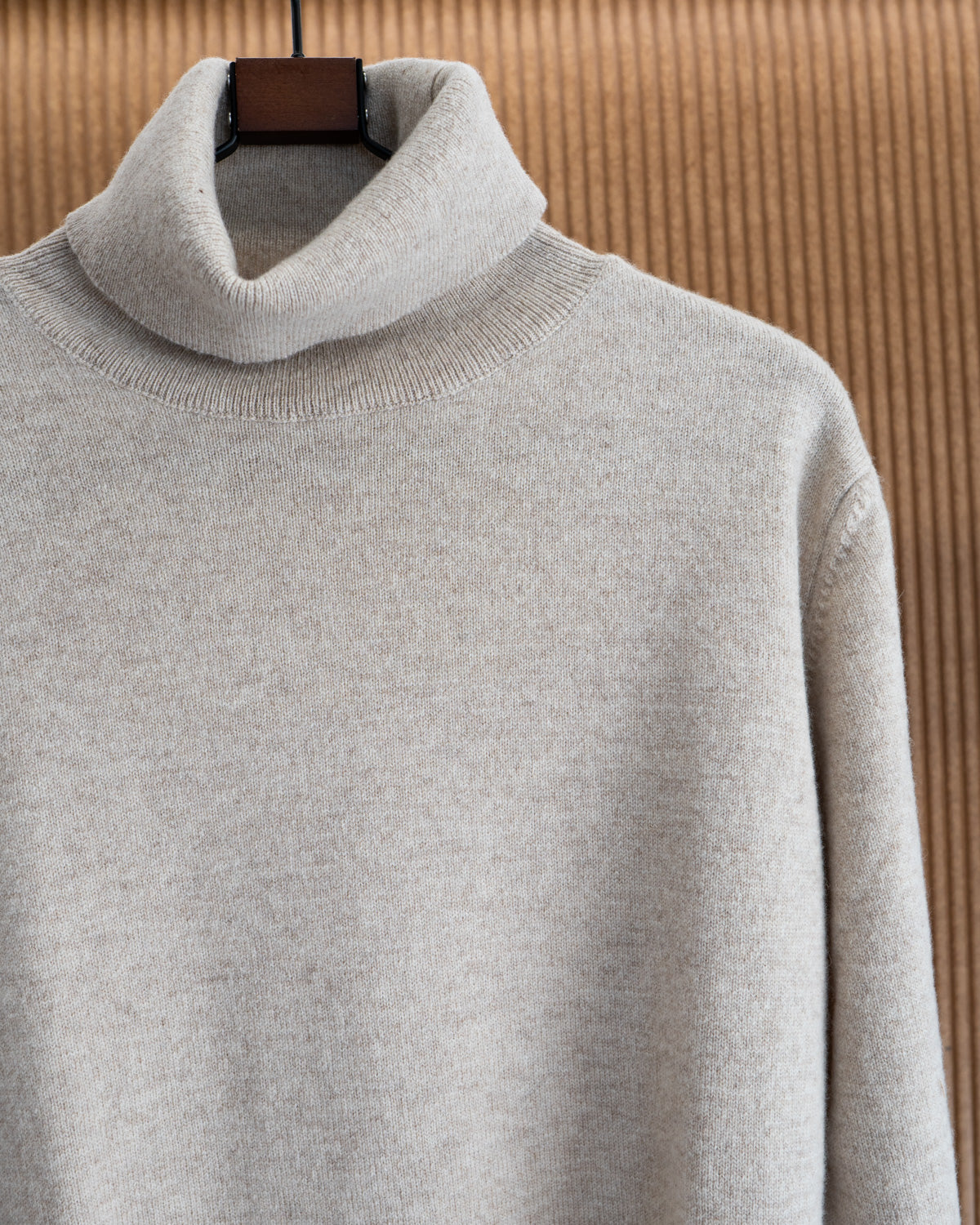 Jersey Beige Lana Lambswool Cuello Alto