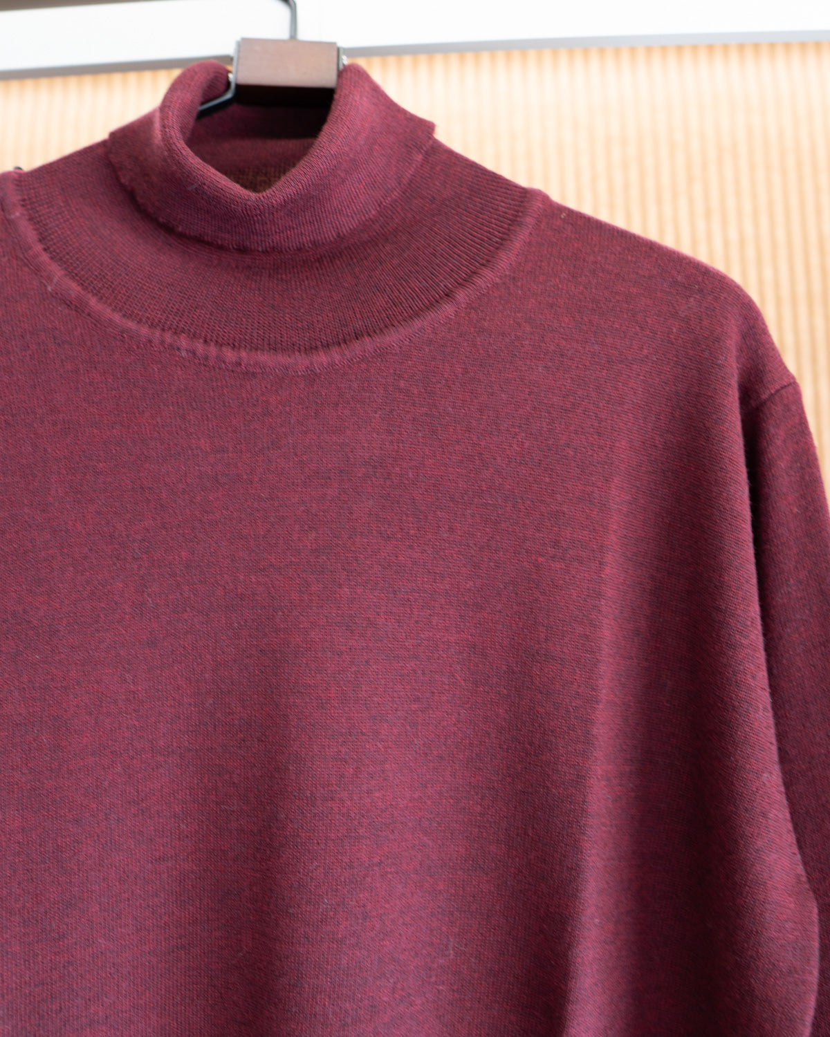 Jersey Granate Punto Fino Cuello Alto