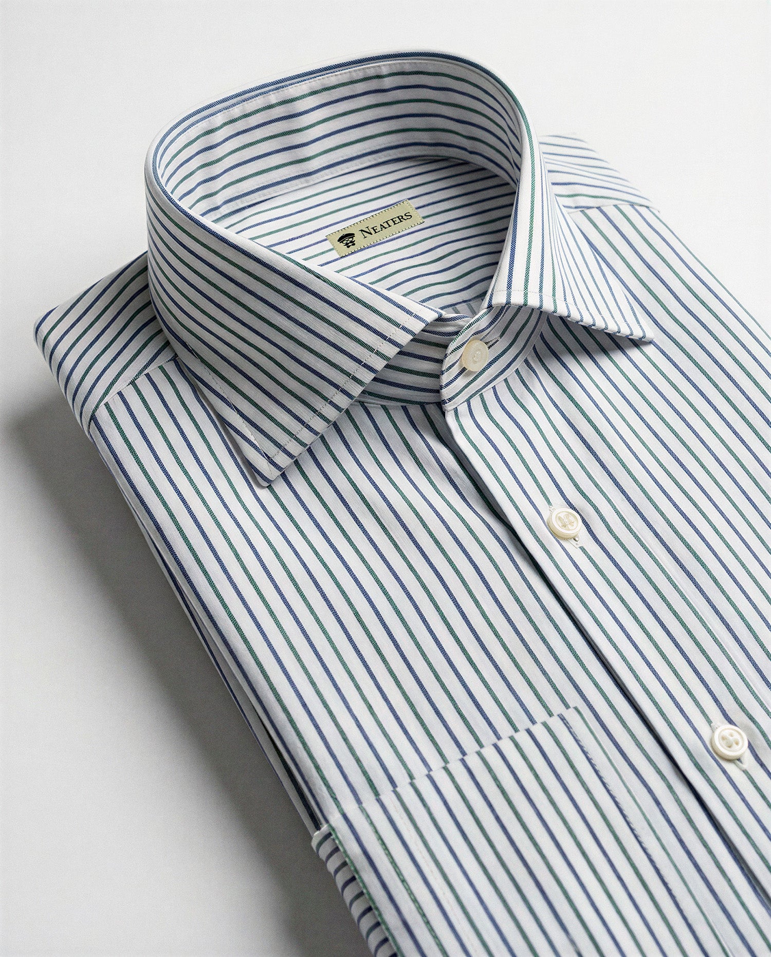 Camisa Twill Rayas Verde y Azul Cuello Italiano